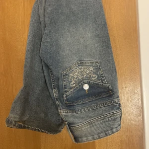 Snygg jeans 😻 - Ass snygga men sitter inte bra på mig😭bootcut Low waist❤️‍🩹