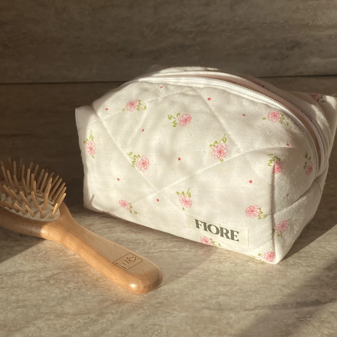 Handsydda necessärer  - 91