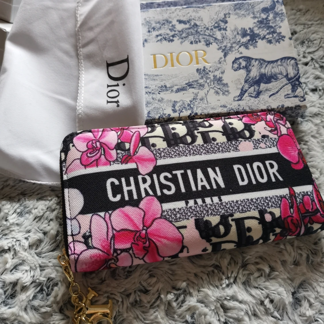 Stor Christian Dior plånbok