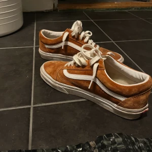 Vans  - Vans skor, strl 42