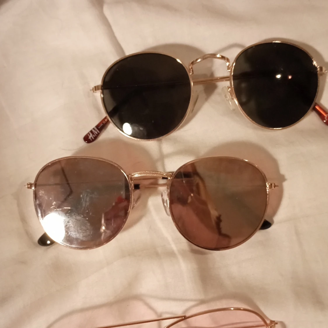 Solglasögon i olika modeller - 91
