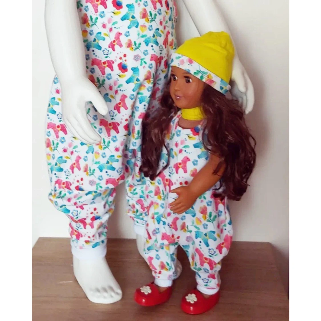 Special Handmade Girl and Doll Outfit - 90