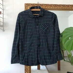 Skjorta, boohooMAN - Skjorta från boohooMAN. Gott skick. Storlek S enligt lappen, men sitter som XS.