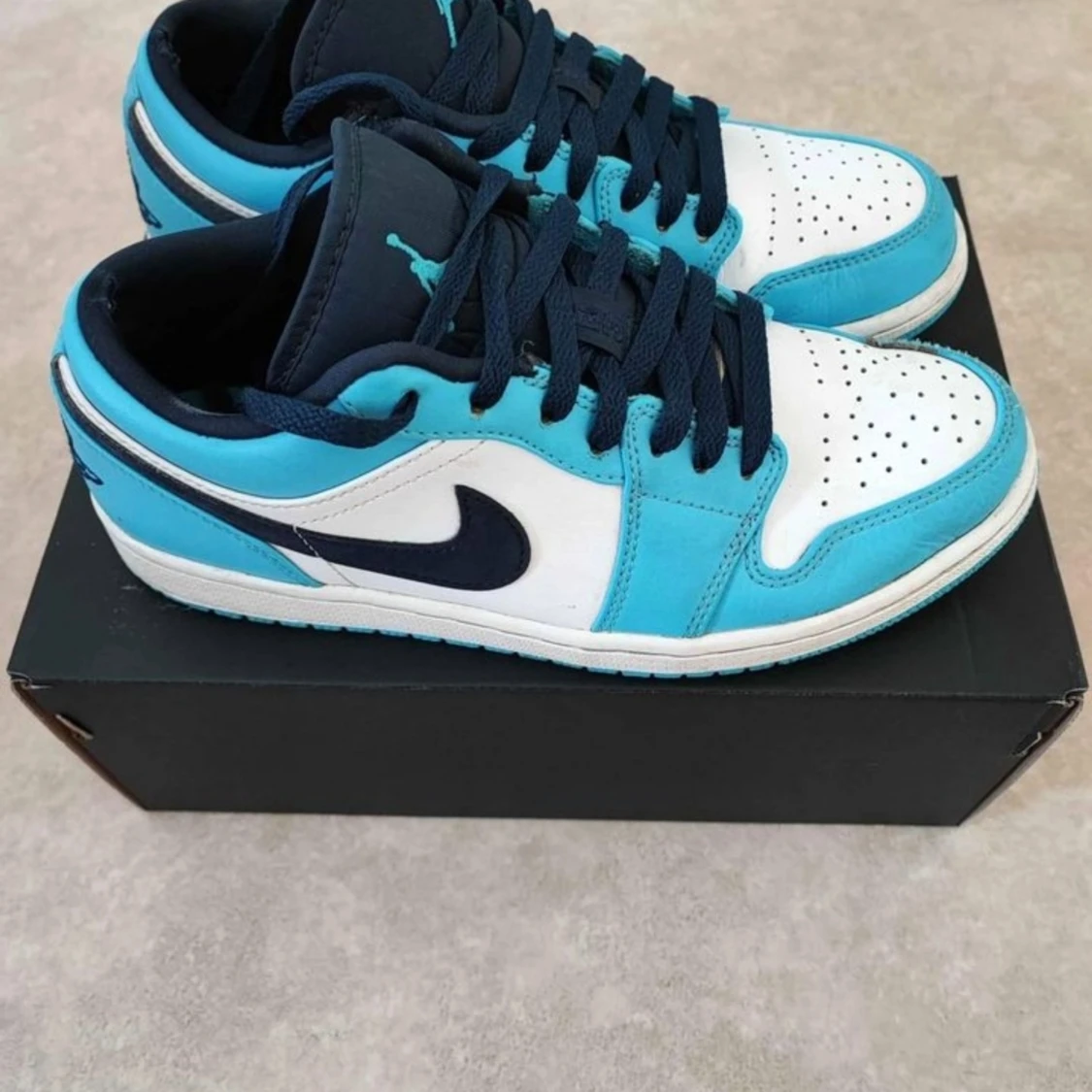 Air jordan 1 unc - 90