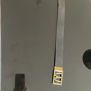 Mcdonalds bälte - Användt några få gånger inom jobbet men säljer nu pga att jag inte har någon användning för det! Kom med bud från 500