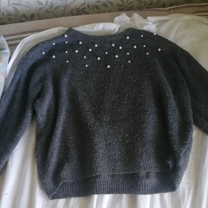 En tröja med pärlor  - Har använt 