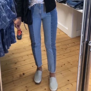 NA-KD jeans  - Snygga NA-KD jeans, sparsamt använda. 