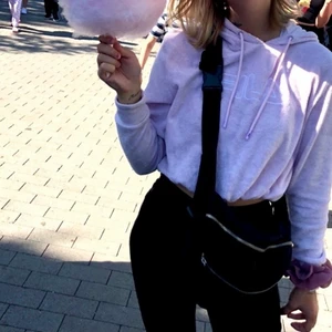 Fila töja strl s - Lila Fila tröja cropad i frotté 