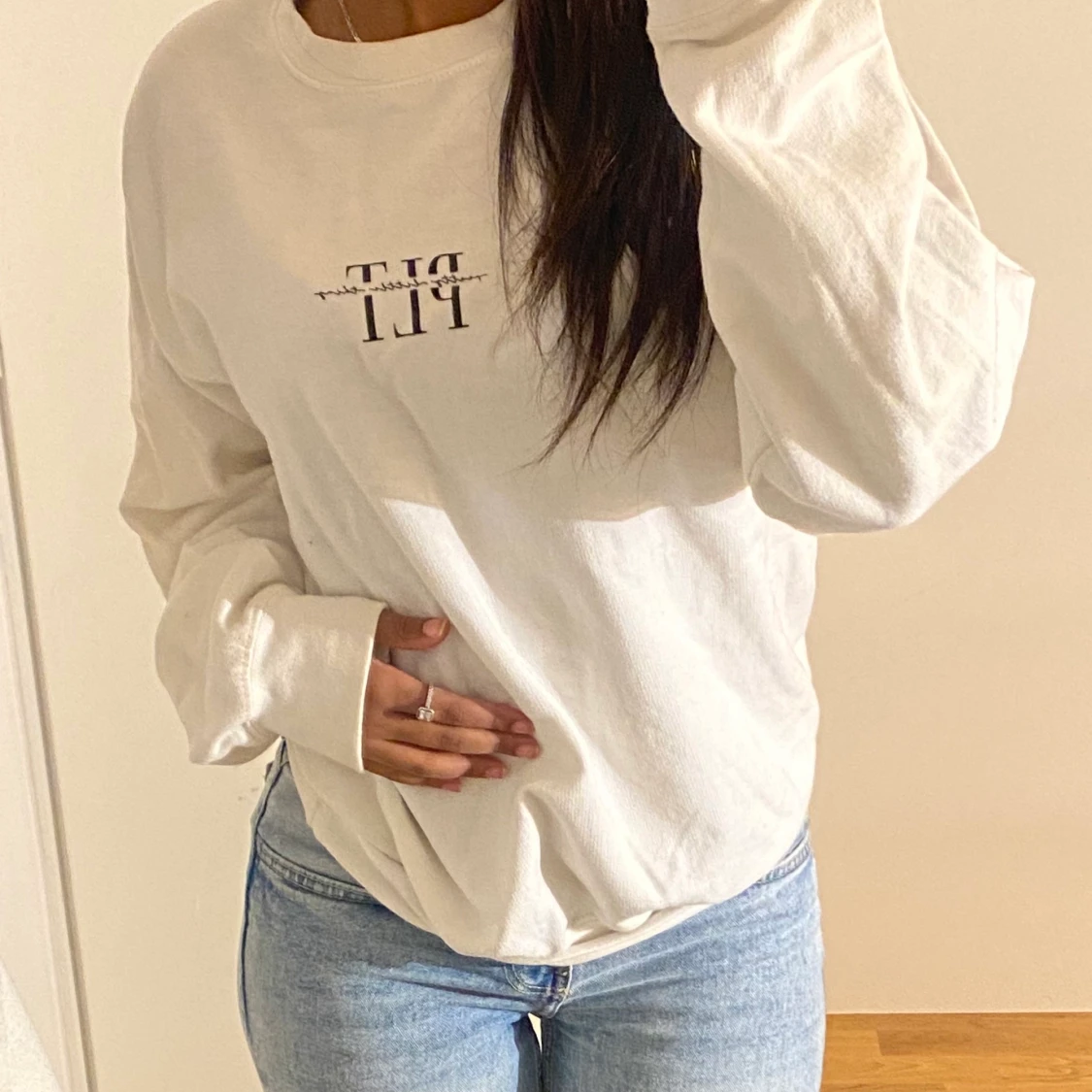 Sweatshirt prettylittlething xs