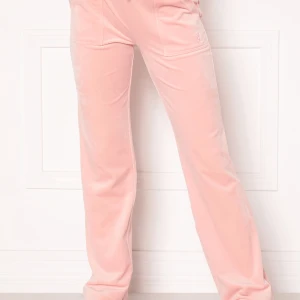 BYTE? - Hej! Jag har dessa juicy couture byxorna i Pale Pink i strl S. Dom är lite för stora för mig och undrar om någon vill byta mot några i XS? Helst i samma färg. Dessa rosa är i ett superfint skick men har tyvärr tappat en grej på snöret men inget som märks. Ändats intresserad av byten.