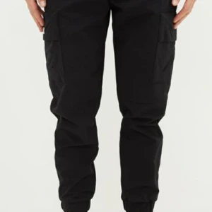 Mjukis ser ut som kostym - Dessa passar så fint på men jag tycker dem är korta där nere på mig eftersom jag växt. Mina är för tjejer men jag hitta ingen bild.