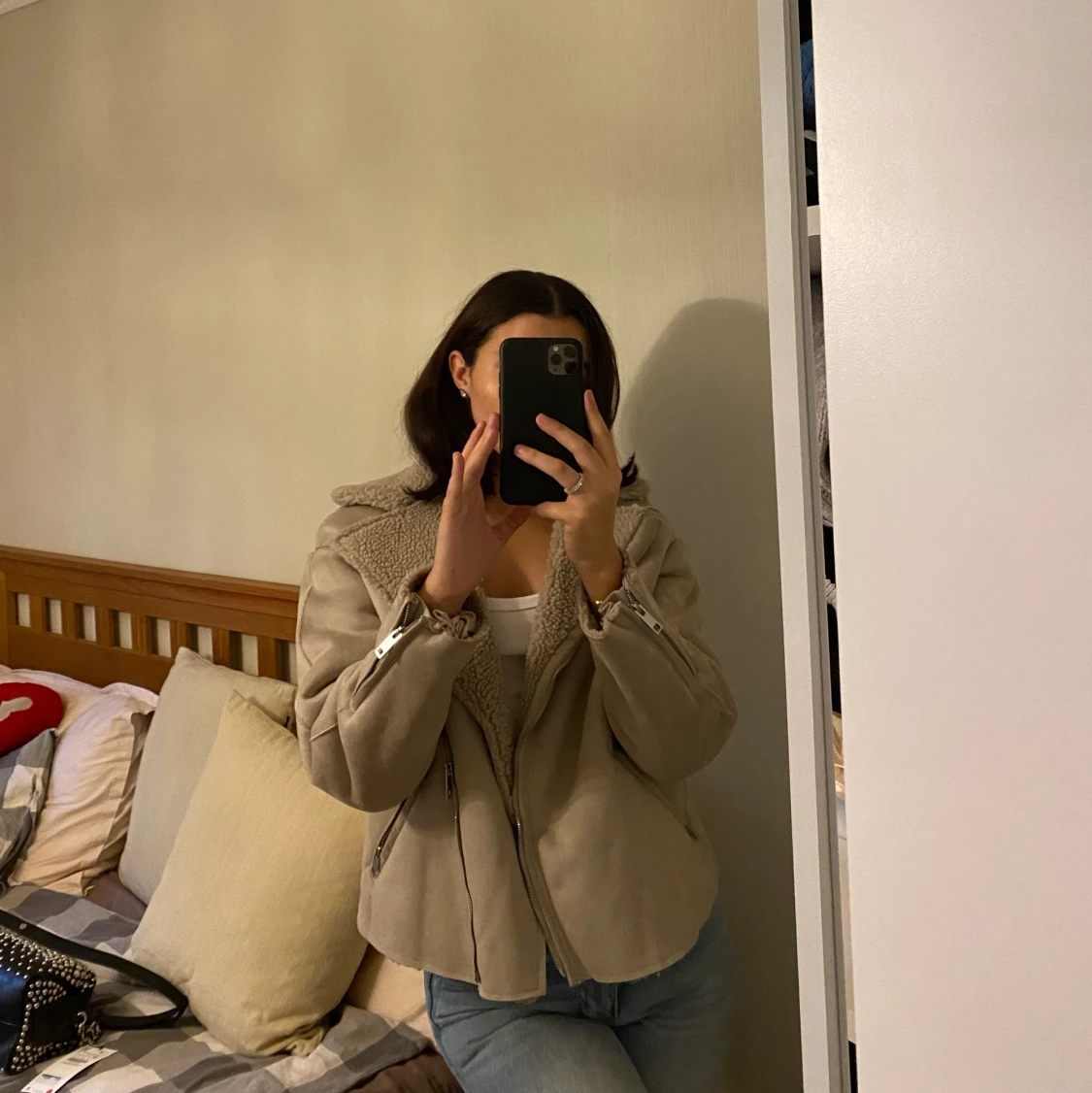 Jacka med teddyfoder  - 90