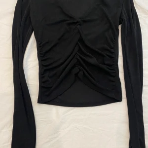 Topp - Topp köpt från Mallorca, oanvänd! Pris kan diskuteras 