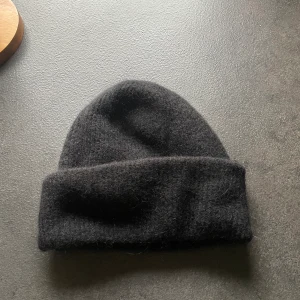 Mössa  - Oanvänd, nypris 399:-