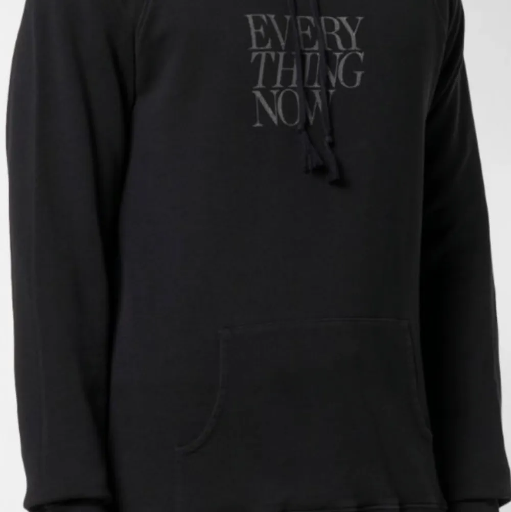 Använd 5 gånger, inga flaws nypris 6000kr . Hoodies.