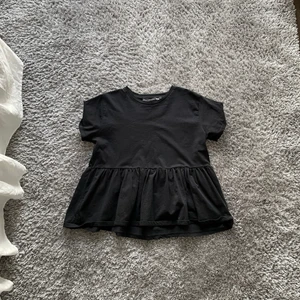 Lager 157 tröja storlek S - En fin tröja från lager 157 som tyvärr inte kommer till andvändning 💕tvättar alltid inann jag skickar! kontakta om ni har några frågor