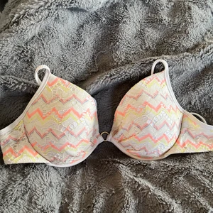 Bikini topp - Storlek 34C