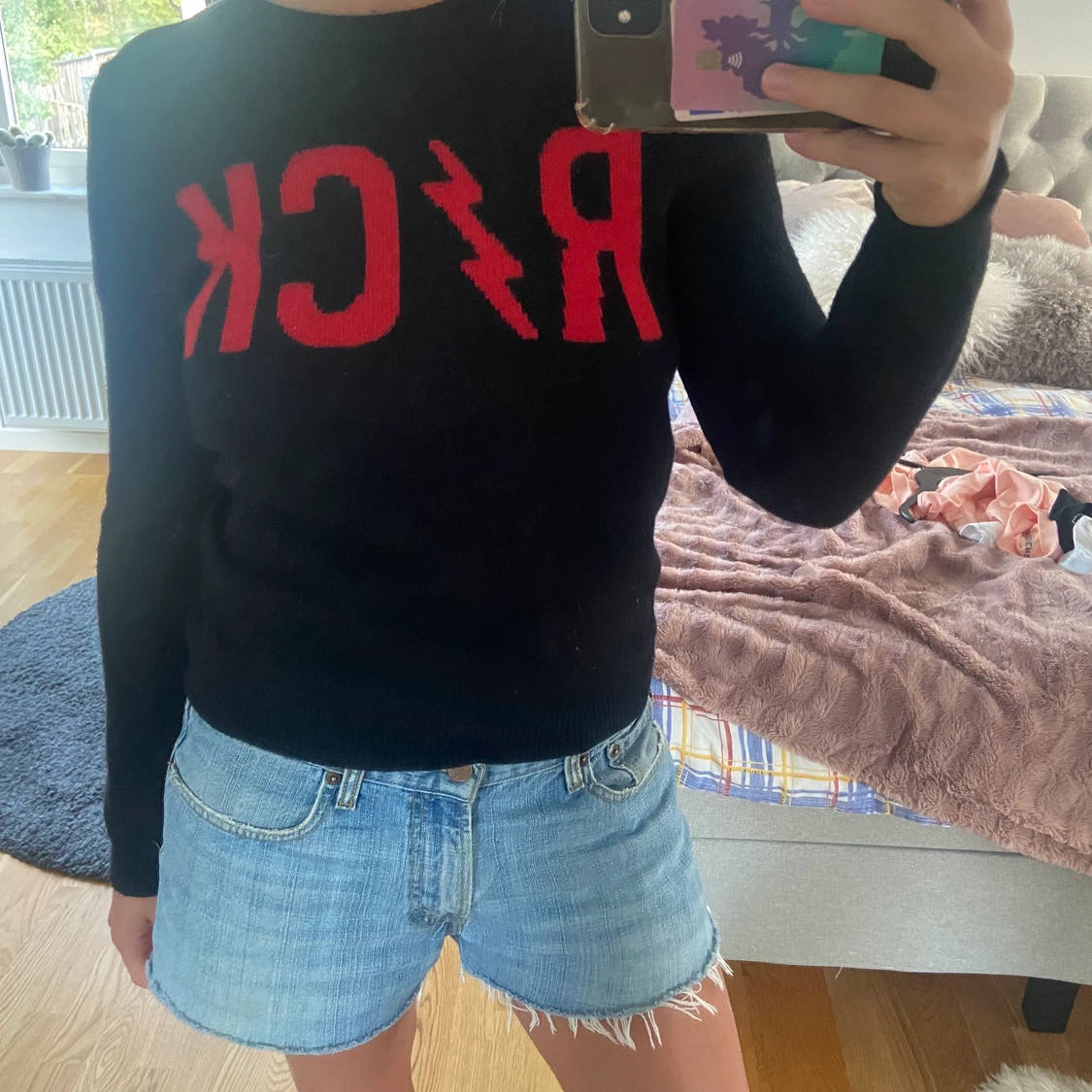 Stickad zadig & voltaire tröja