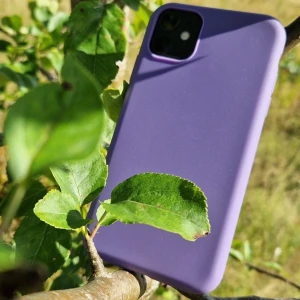 Seal Case Lavendel - Mobilskal till iPhone 11. Otroligt snygg färg! Har i många olika färger, skriv för mer info!