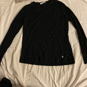 Lång ärmad tröja - Lång ärmad tröja Gott skick  Använd ett antal gånger