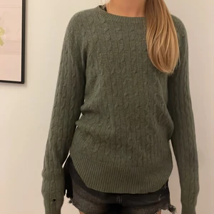 lisa yang - så fin cashmere tröja 100% cashmere