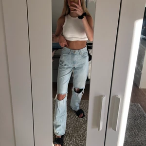 Jeans - Vida jeans med hål från gina 