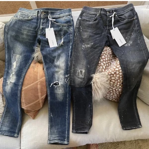 Dondup jeans - Tja! Säljer mina fina dondup jeans för dem används ej längre. Bara dem blåa finns kvar! Cond är 9/10 Det är storlek 31.