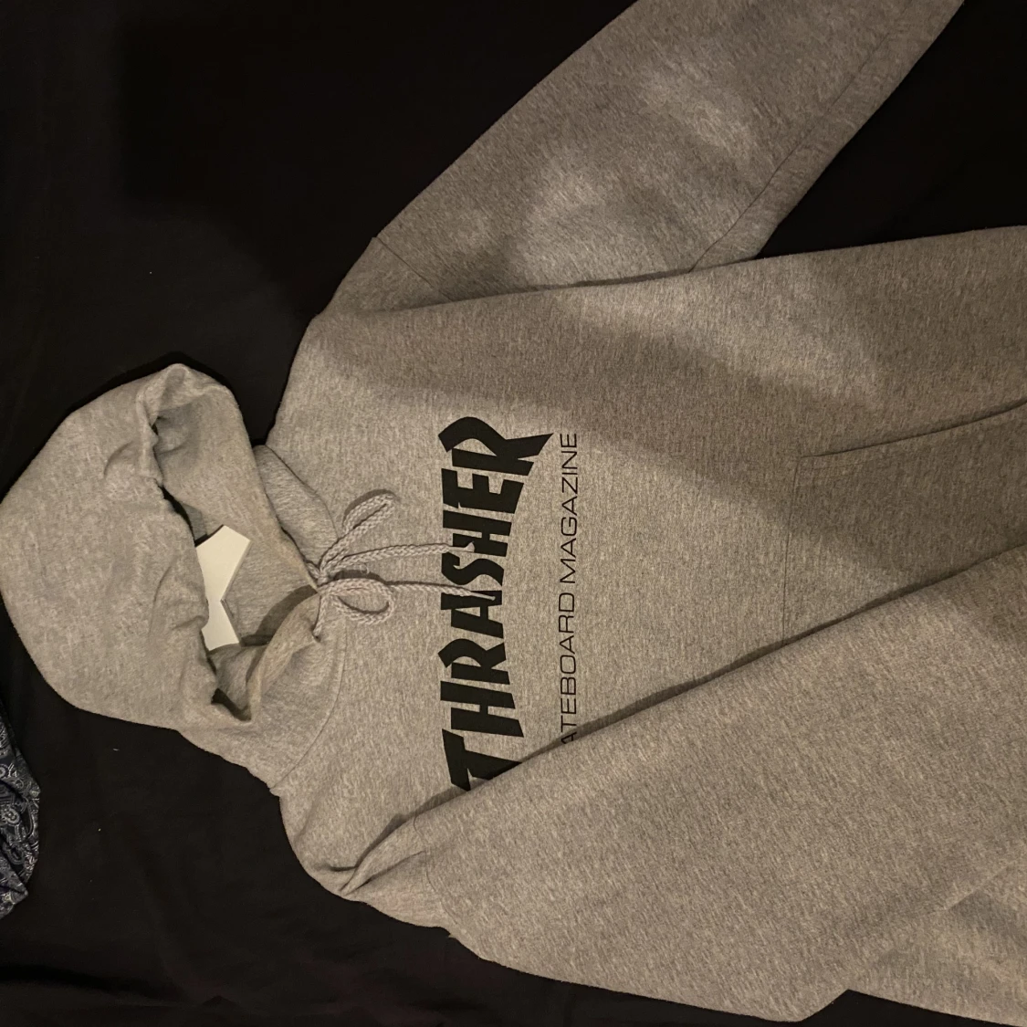 Grå thrasher hoodie - 90