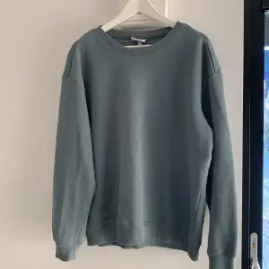 Relaxed fit (strl M) Sweatshirt  Färg: Turkos