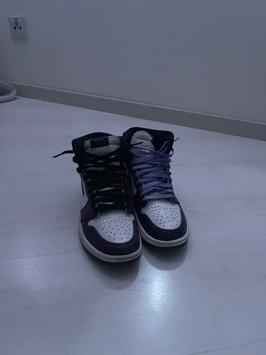Jordan 1 court purple