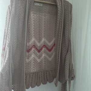 Odd Molly kofta - Ljusrosa kofta från Odd Molly i storlek 1. Använd 2 gånger, inga anmärkningar. 