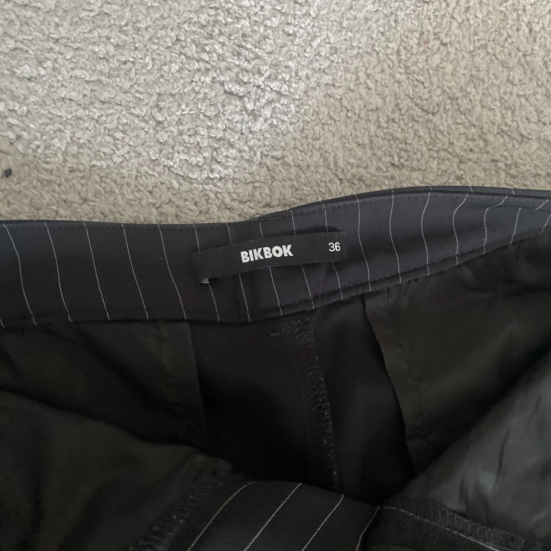 Jätte fina kostymbyxor  - 90