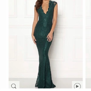 Balklänning bubbleroom  - Super snygg balklänning men tyvärr var den lite tight, aldrig använd. Skriv gärna frågor💕