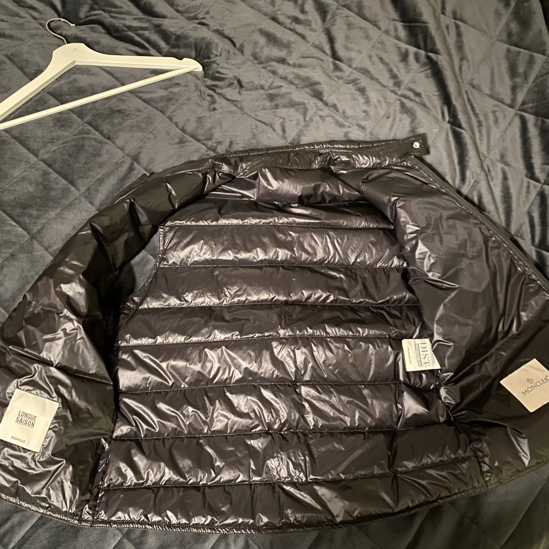 Moncler Gui Väst strl 3/M - 90
