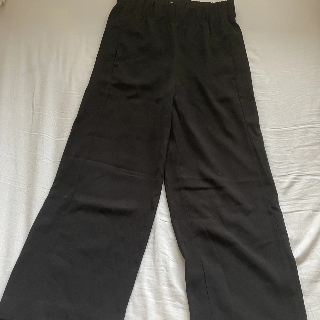 Svarta tygbyxor - 90