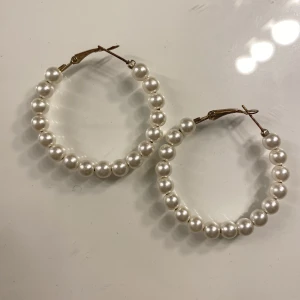 Örhängen  - Fint skick 