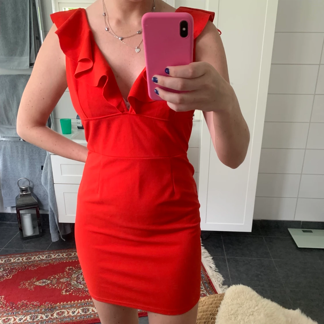 Röd klänning - 91