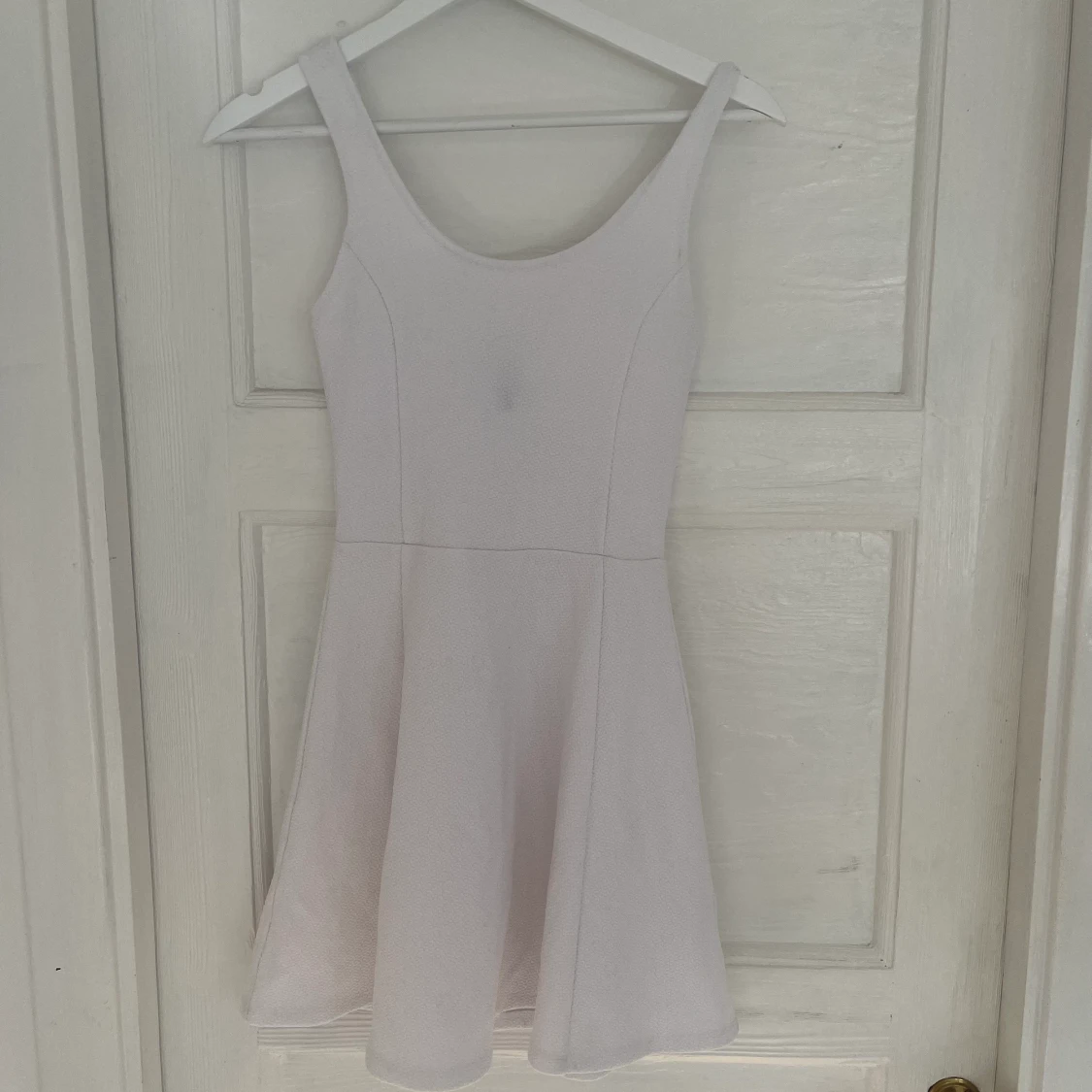 Vit klänning från H&M, storlek 32