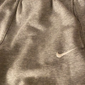 Nike  - Jätte fina mjukis byxor 