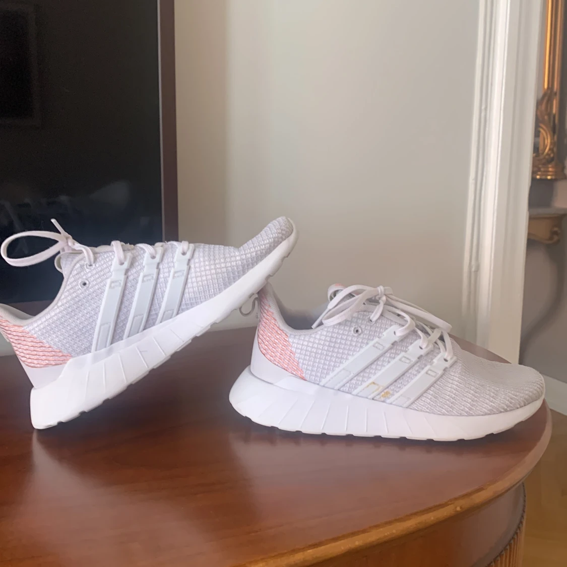 Adidas skor str.35,5 - 90