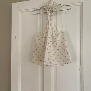 Topp - Super fin topp från zara helt ny och aldrig använd! 