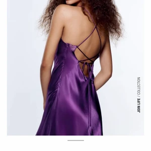 Zara klänning 👗  - Säljer zara klänning, alldrig använt för ut bara provat, och var för liten 