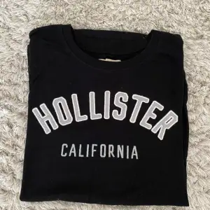 Hollister t-shirt i storlek xs. 
