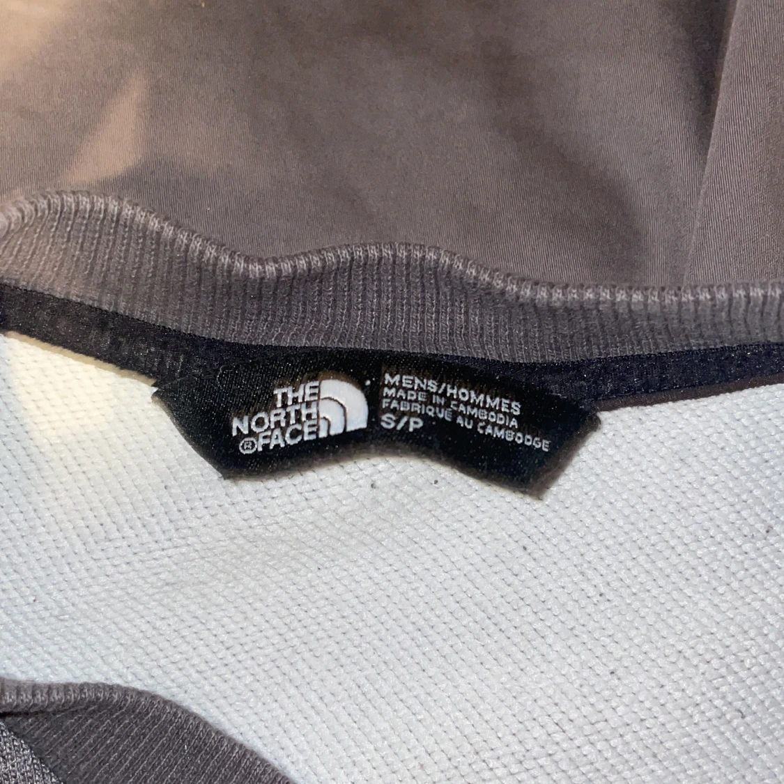 The north face sweatshirt - 90