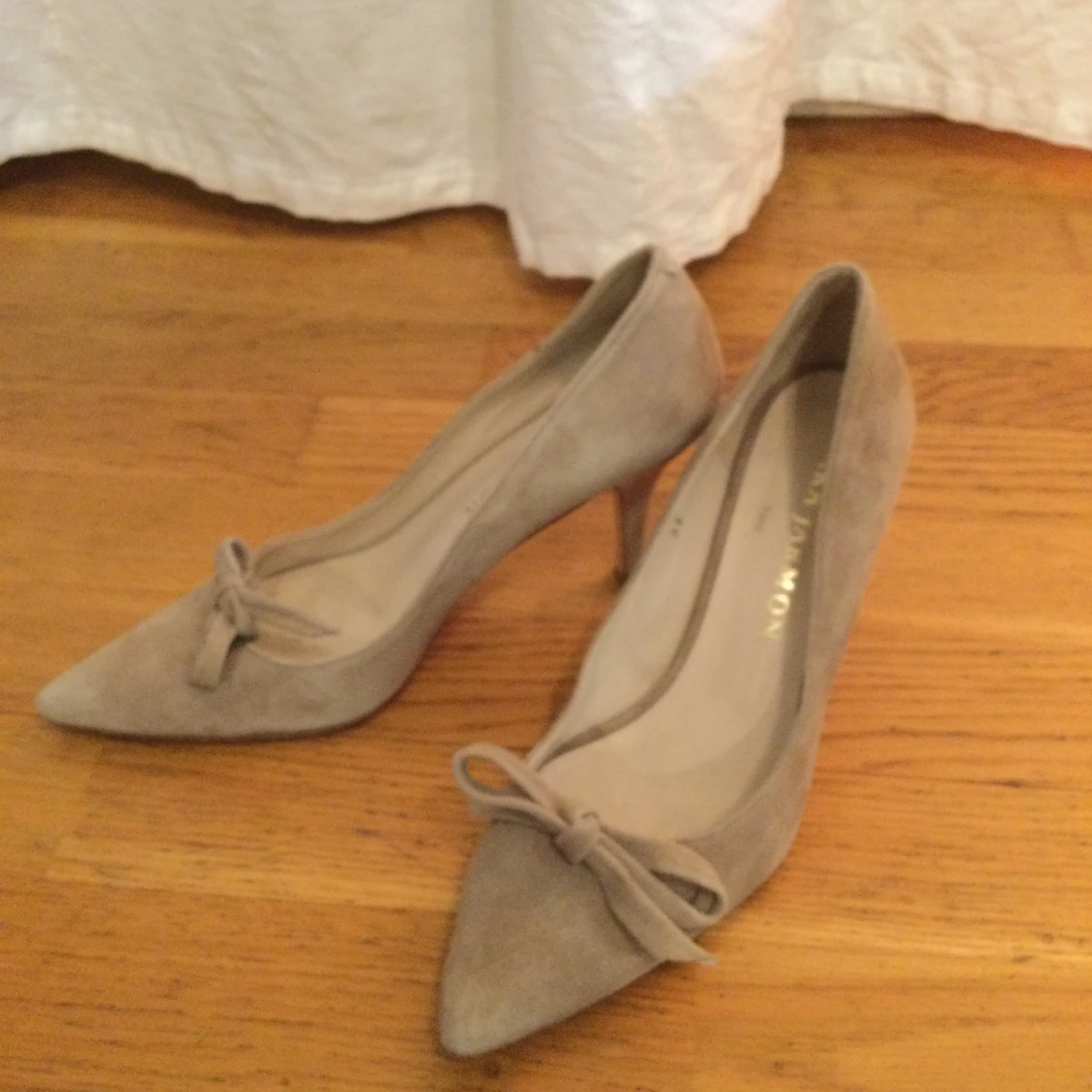 Tara Jarmons pumps. Stl 37 - 91