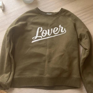 Collegetröja/Sweatshirt Rebecca Minkoff - Använd fåtal gånger - nytt skick! Passar en S eller M