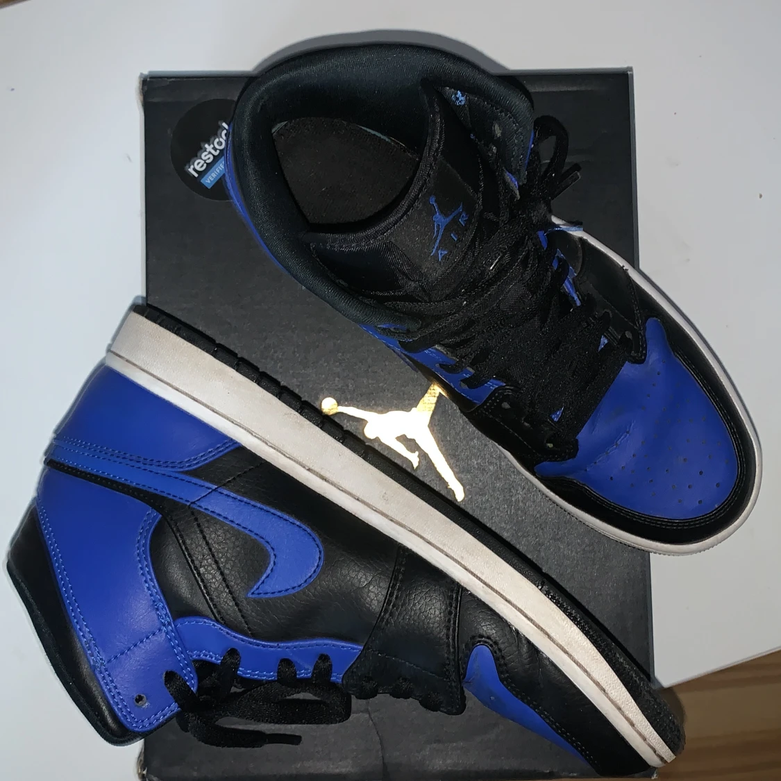 Air Jordan 1 Mid Hyper Royal - 90
