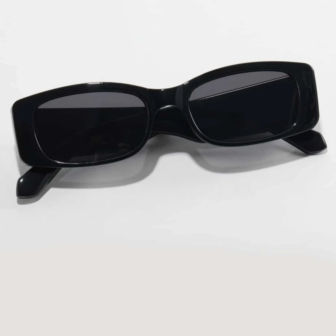 solglasögon från shein - 90