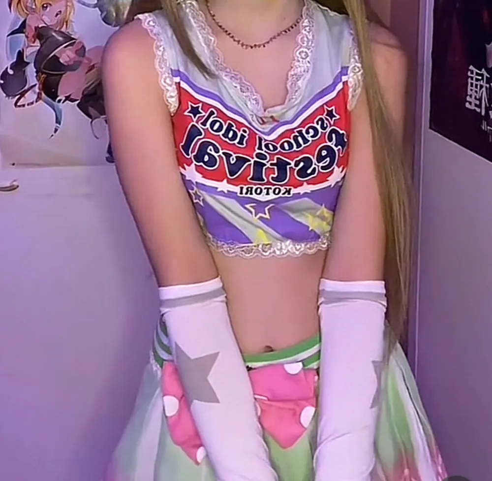 Kotori minami cosplay, you will receive all the parts of the cosplay except for the wig. It’s size S. I’m willing to meet up in Stockholm . Klänningar.