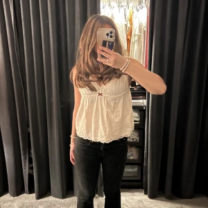 topp - super snygg topp från odd molly, använt några få gånger❤️jätte skönt matrial och funkar som sommartopp samt festtopp❤️